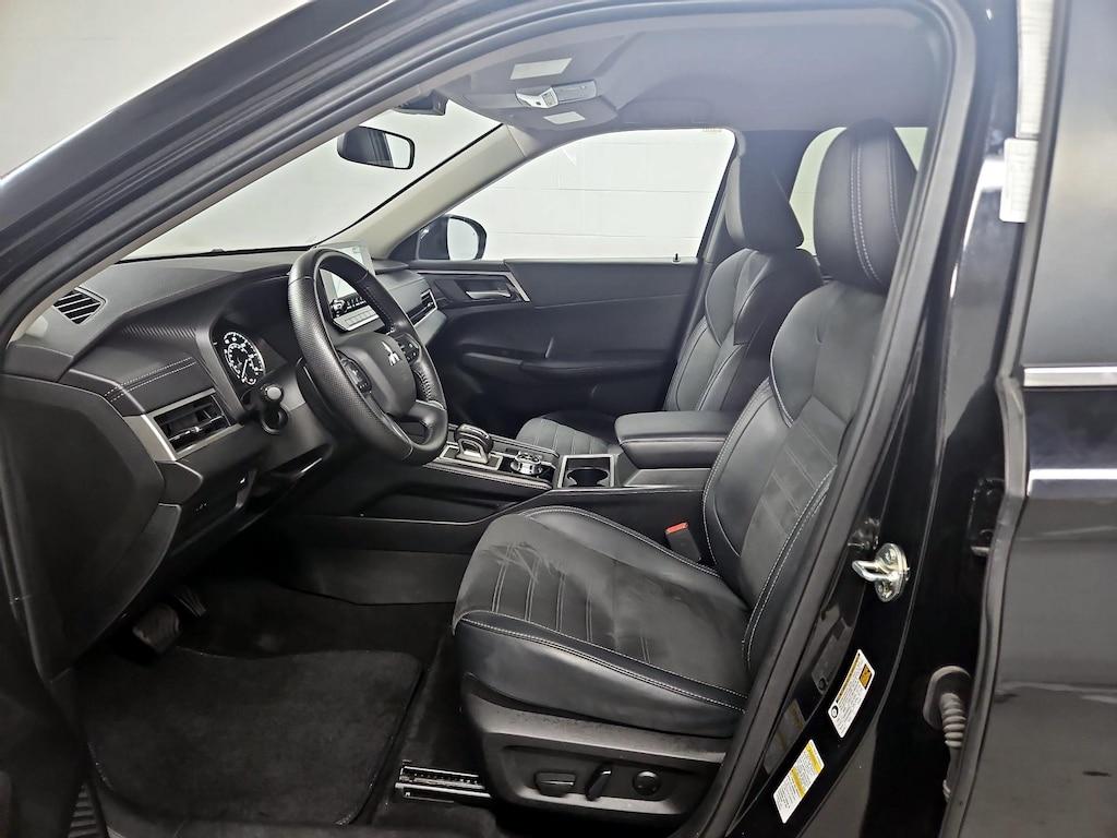 used 2024 Mitsubishi Outlander car, priced at $25,998