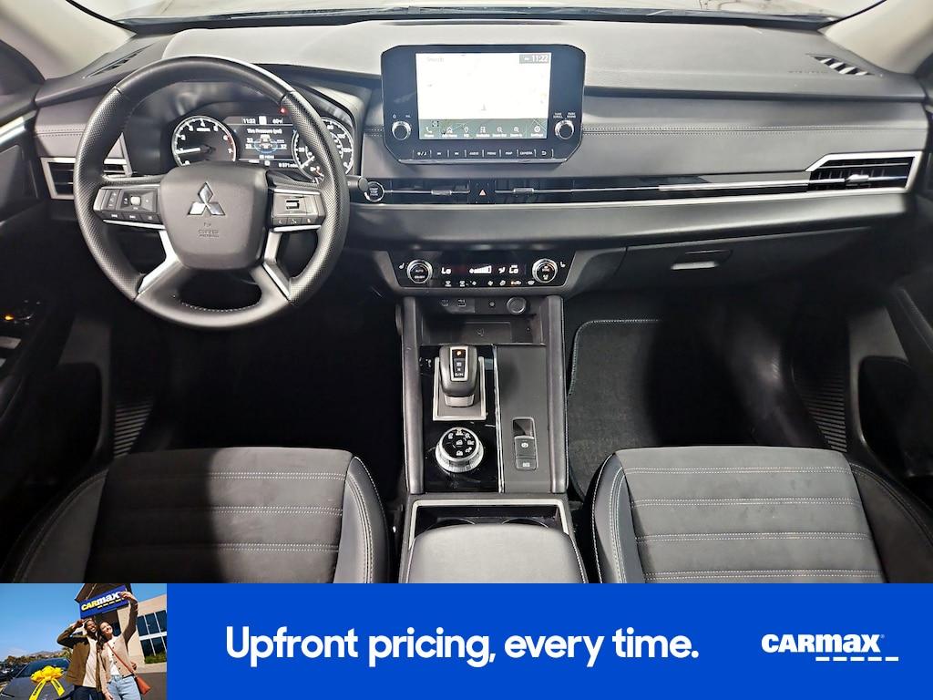 used 2024 Mitsubishi Outlander car, priced at $25,998