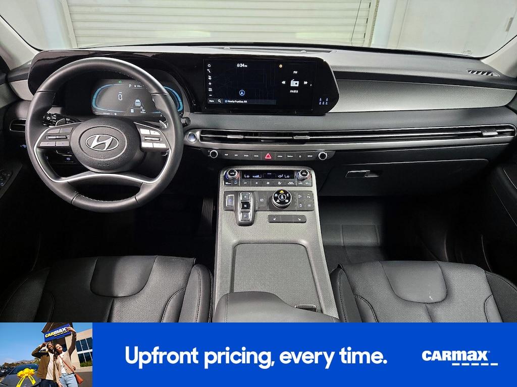 used 2025 Hyundai Palisade car, priced at $41,998