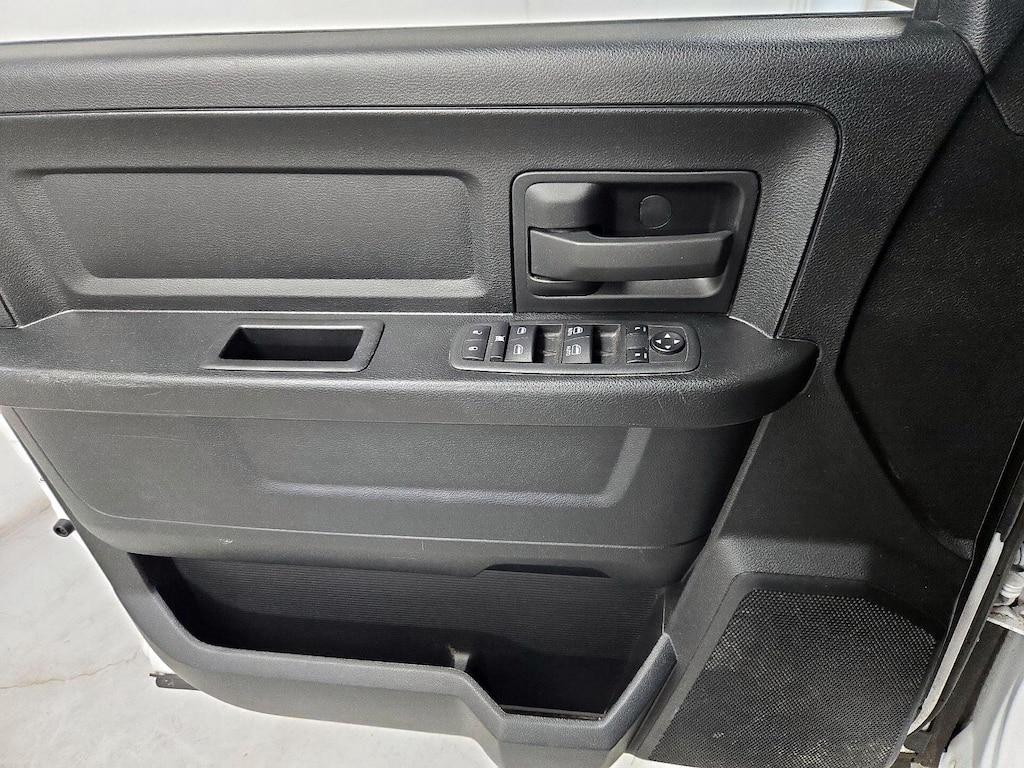 used 2022 Ram 1500 Classic car, priced at $24,998