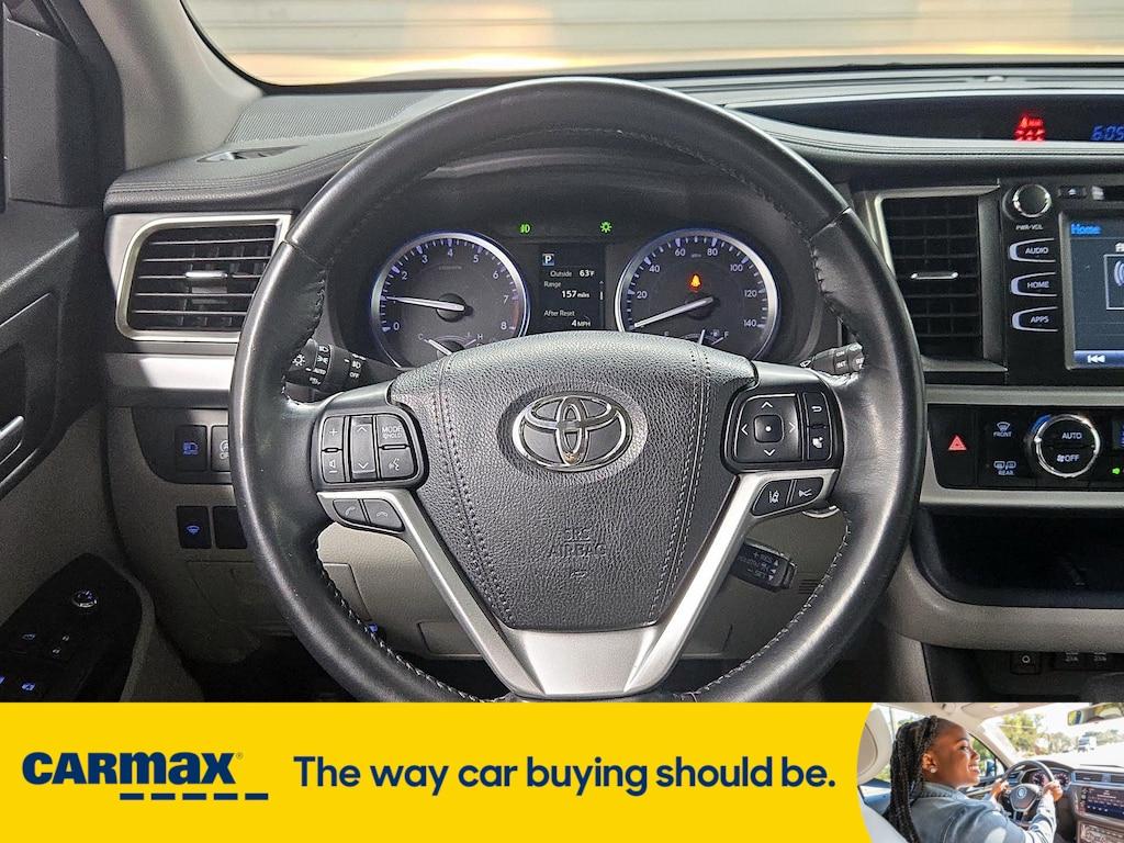 used 2018 Toyota Highlander car, priced at $27,998