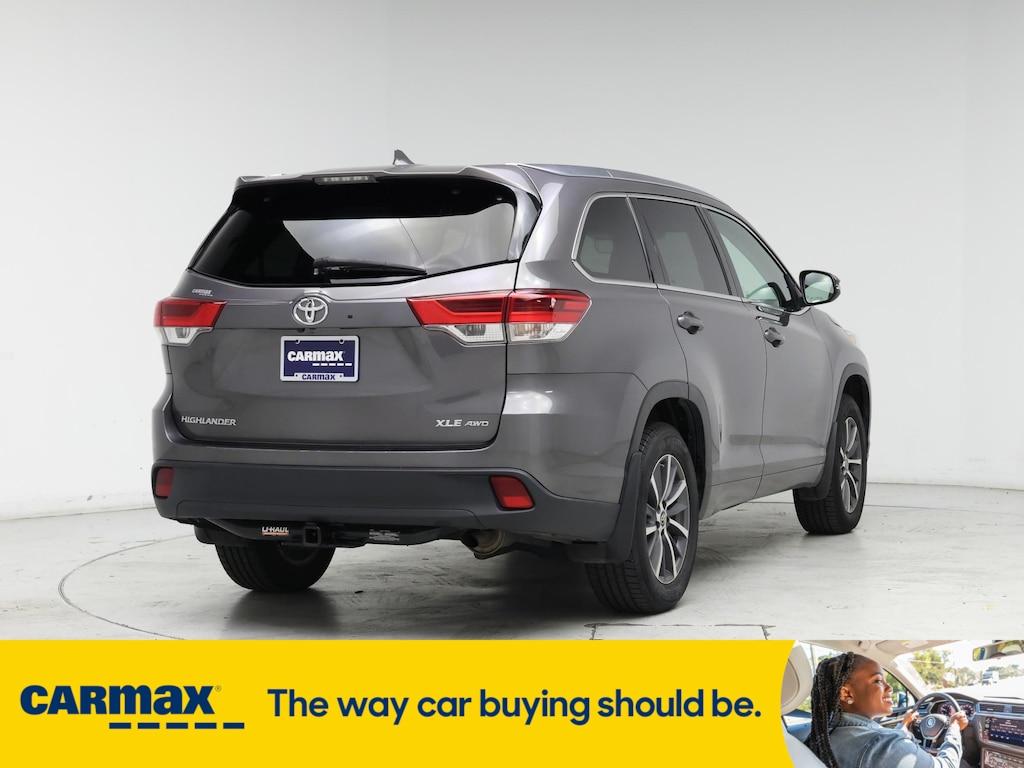 used 2018 Toyota Highlander car, priced at $27,998