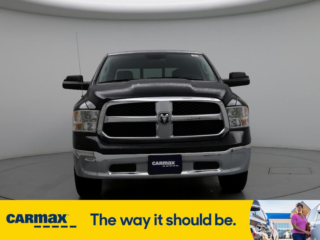 used 2022 Ram 1500 Classic car, priced at $31,998