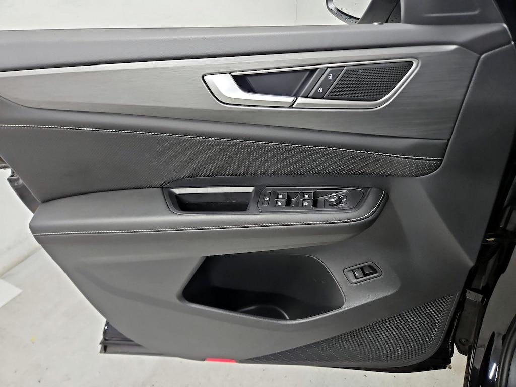 used 2024 Volkswagen Atlas Cross Sport car, priced at $36,998