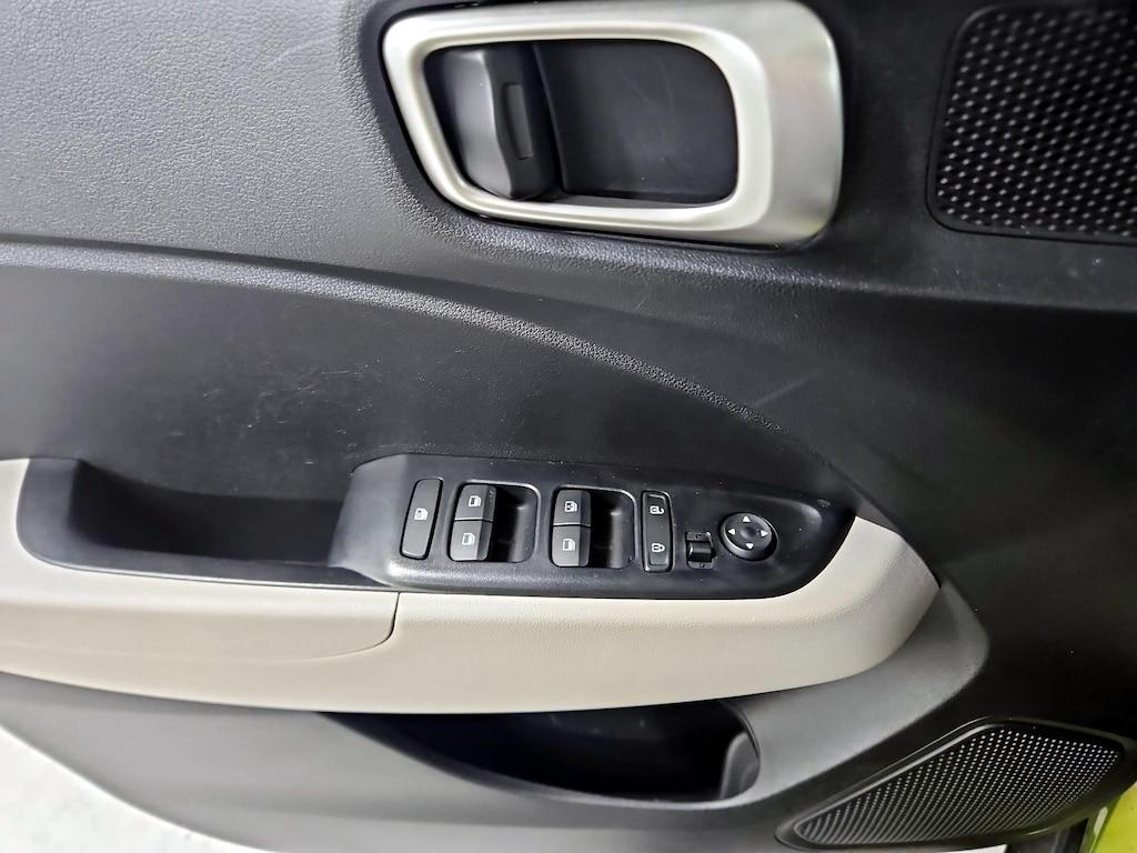 used 2022 Hyundai Venue car, priced at $19,998