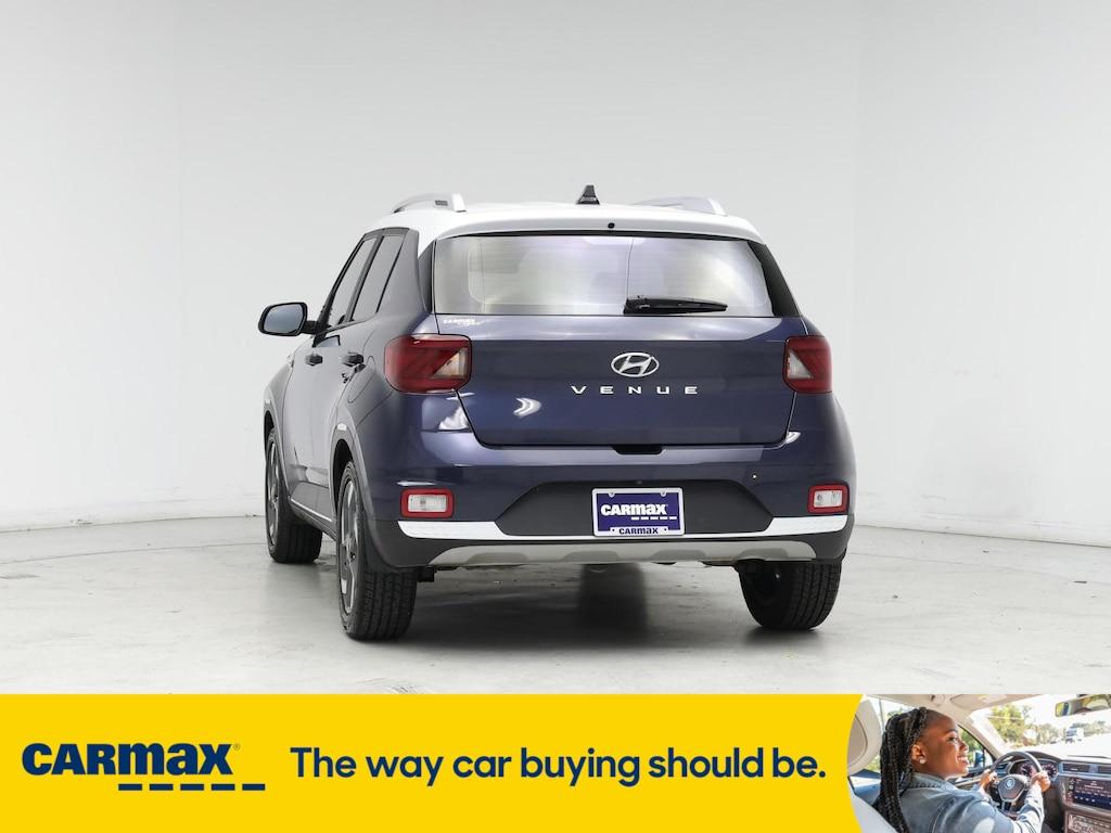 used 2021 Hyundai Venue car, priced at $18,998