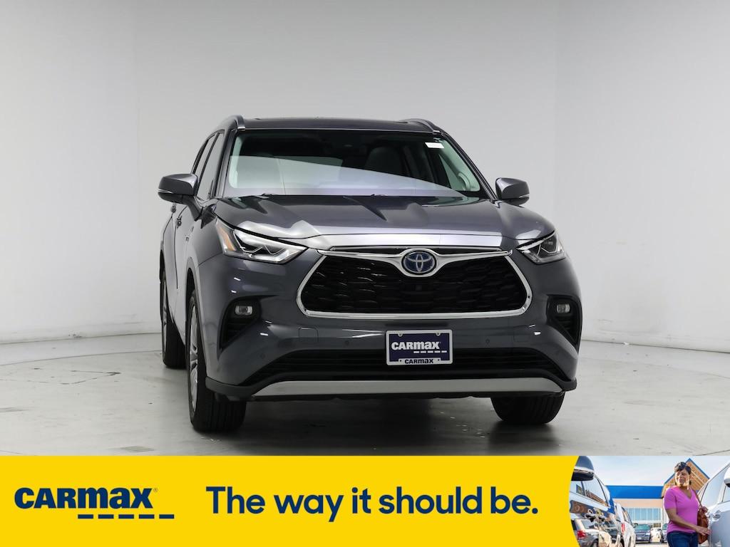 used 2021 Toyota Highlander Hybrid car, priced at $51,998