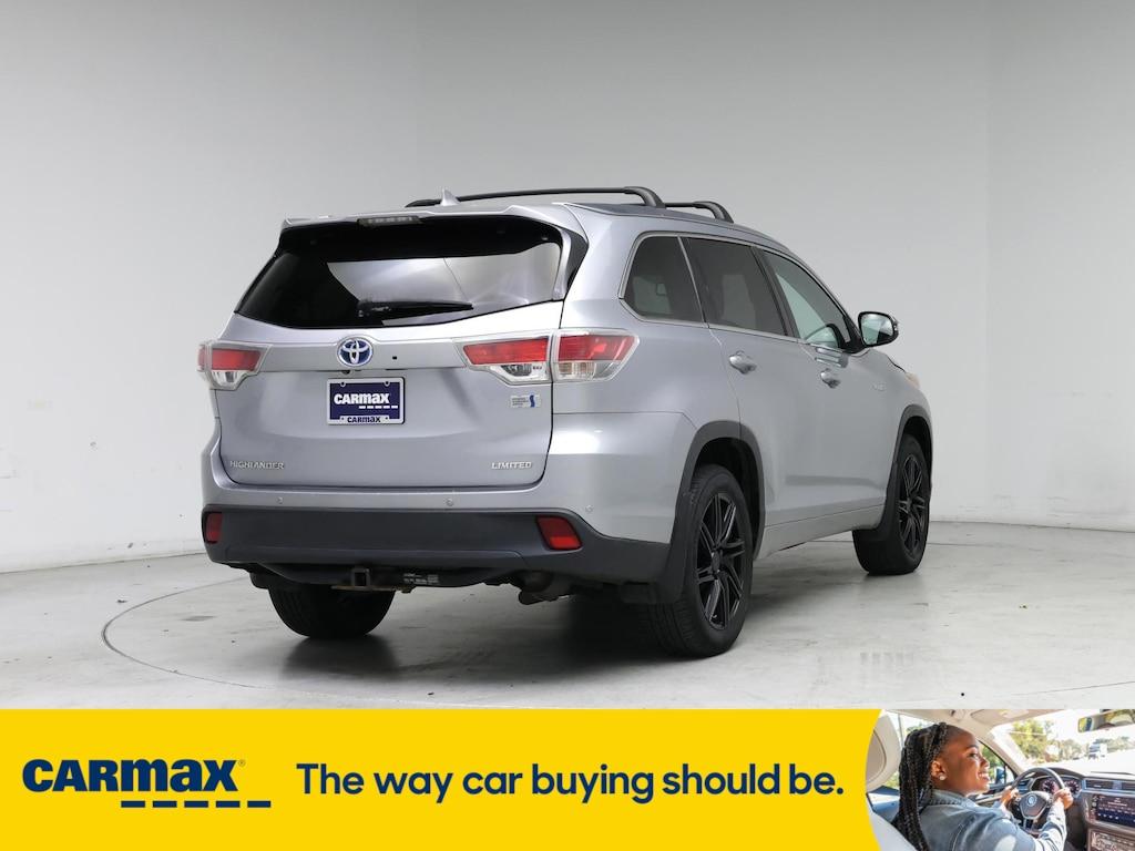 used 2015 Toyota Highlander Hybrid car, priced at $25,998