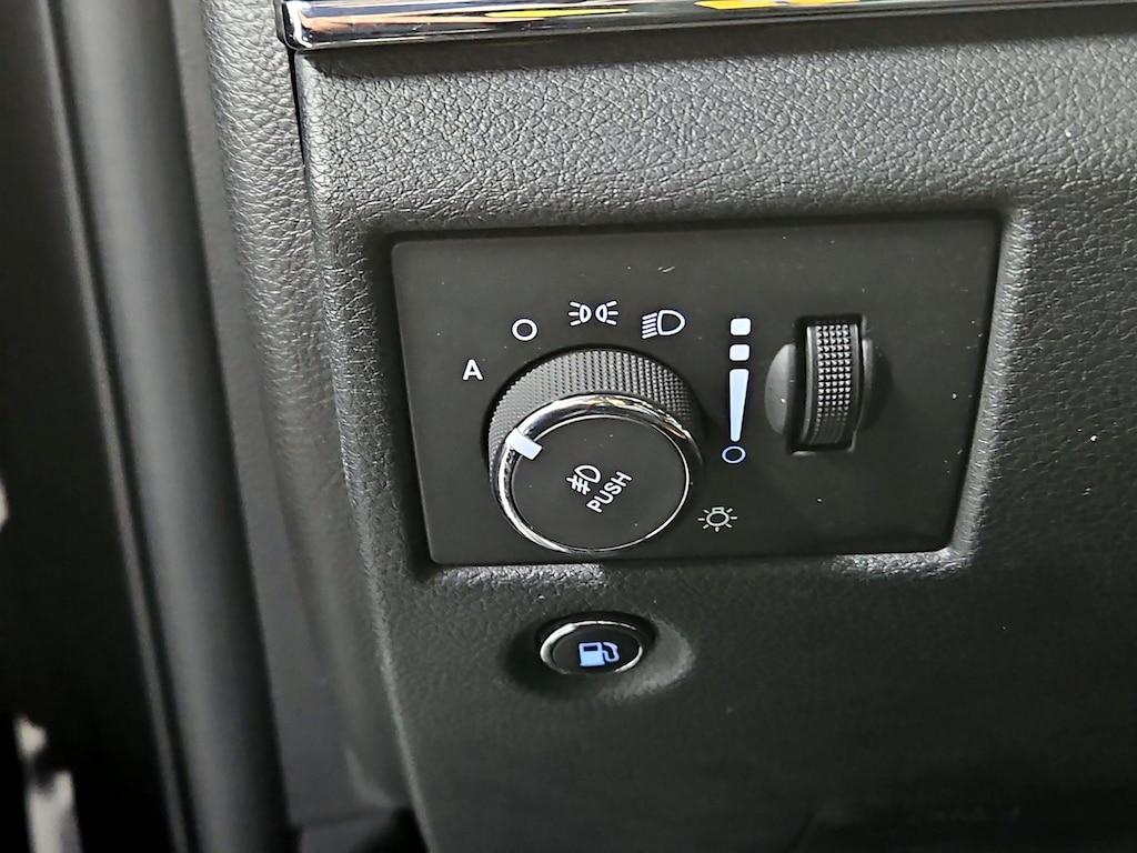 used 2015 Jeep Grand Cherokee car, priced at $19,998