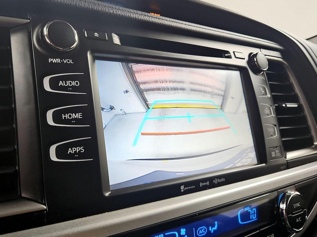used 2018 Toyota Highlander car, priced at $28,998