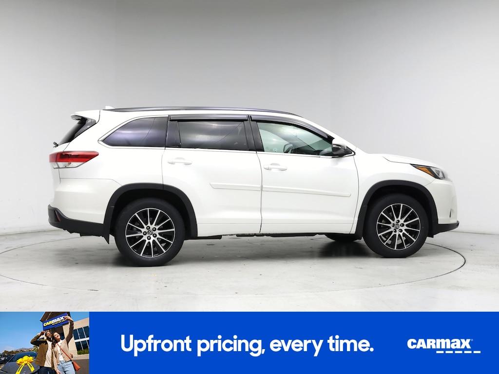 used 2018 Toyota Highlander car, priced at $28,998