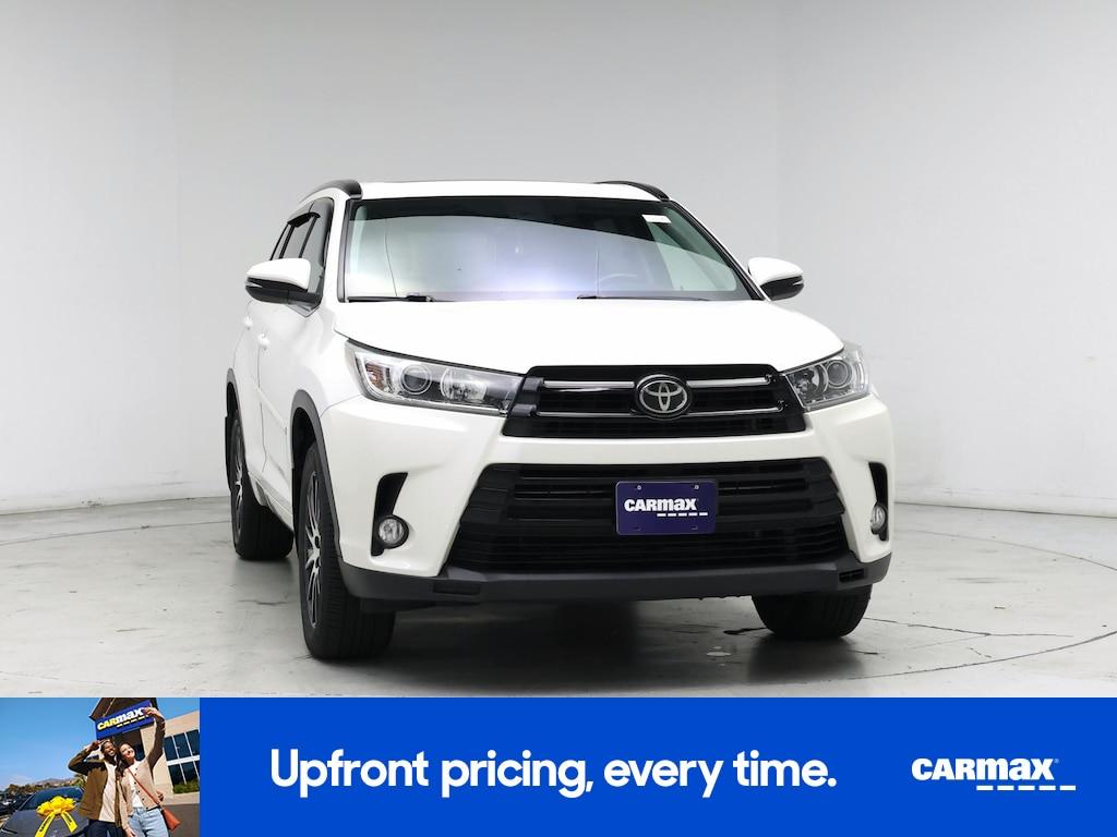 used 2018 Toyota Highlander car, priced at $28,998