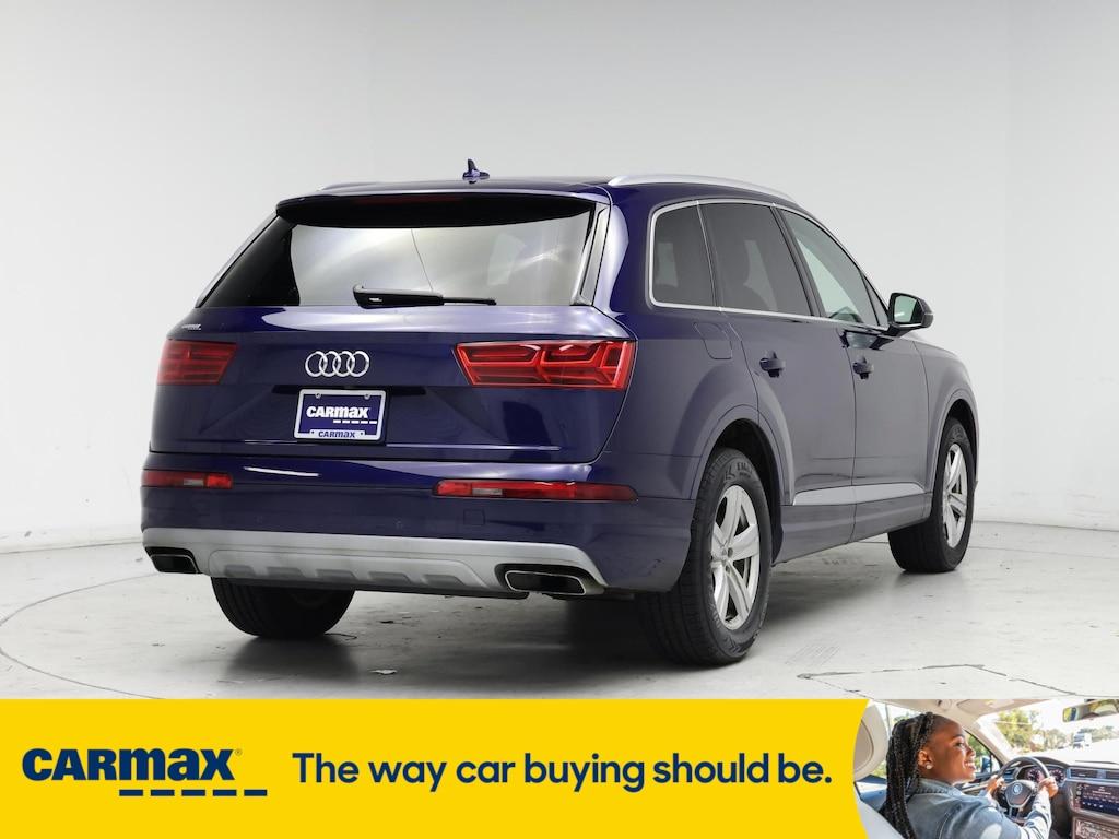 used 2019 Audi Q7 car, priced at $27,998