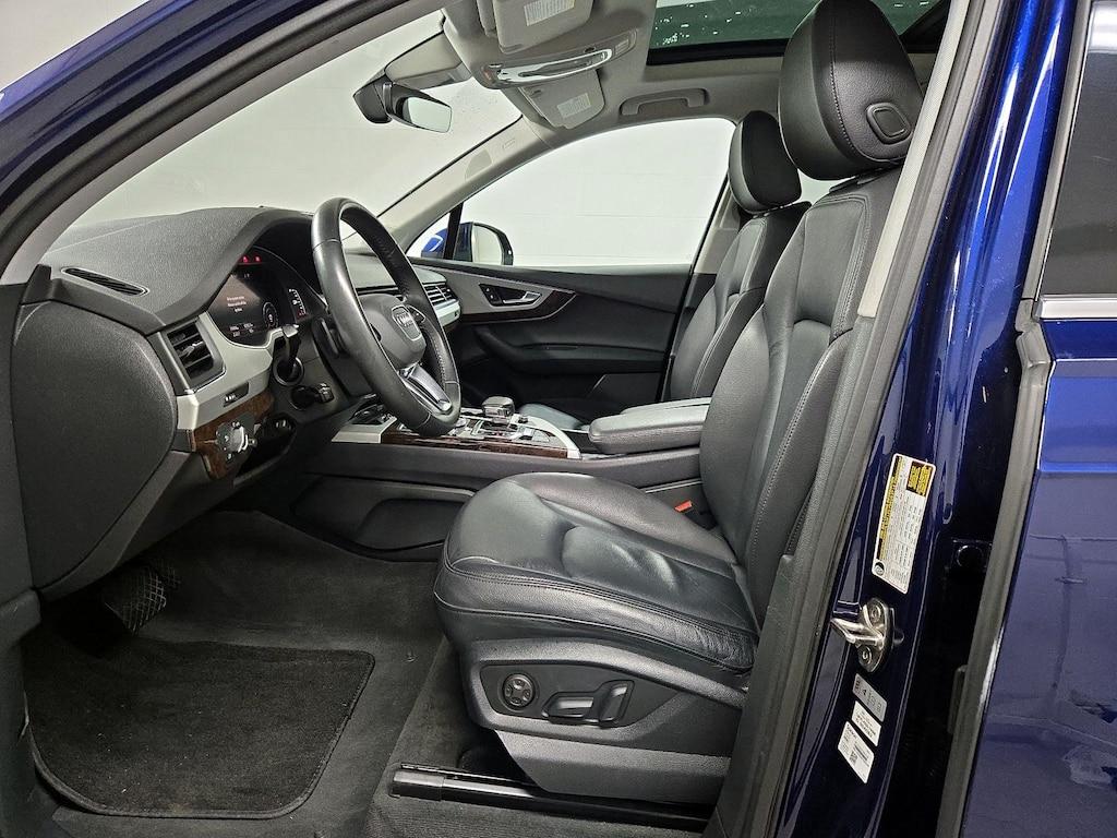 used 2019 Audi Q7 car, priced at $27,998