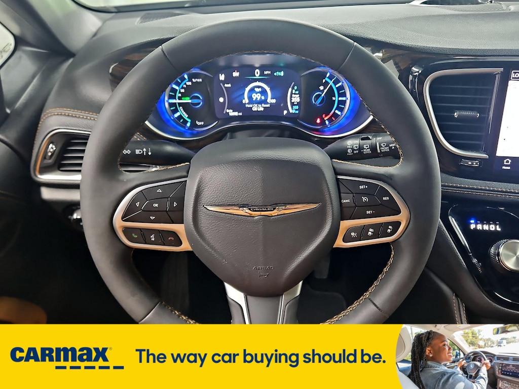used 2023 Chrysler Pacifica Hybrid car, priced at $43,998