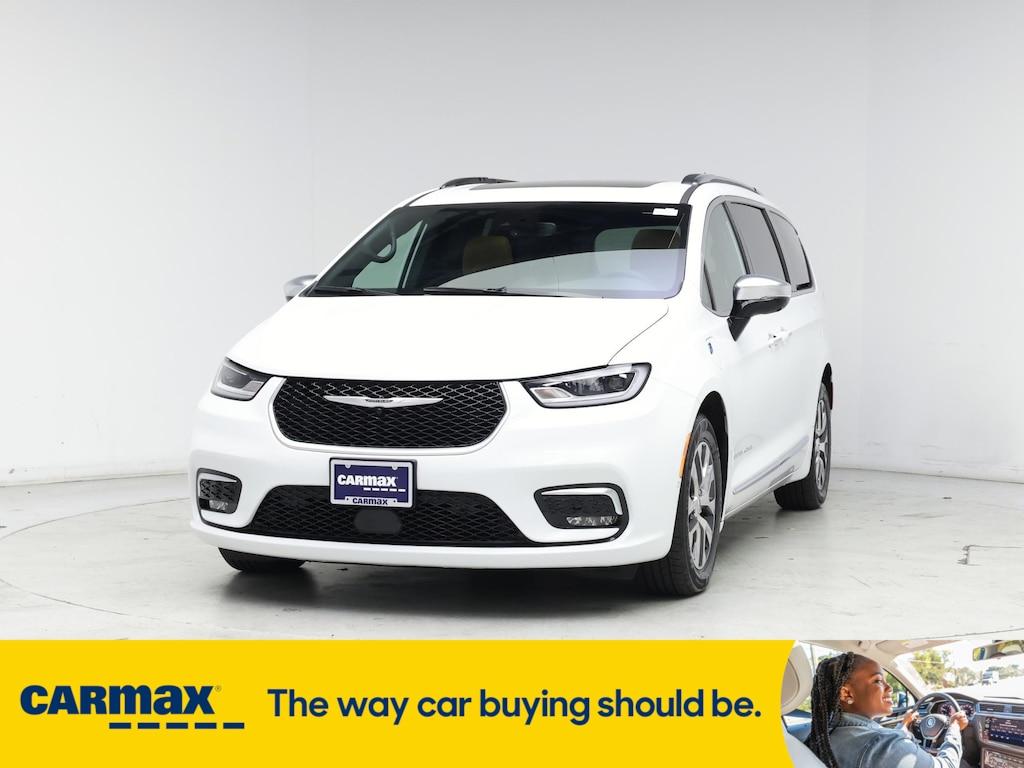 used 2023 Chrysler Pacifica Hybrid car, priced at $43,998