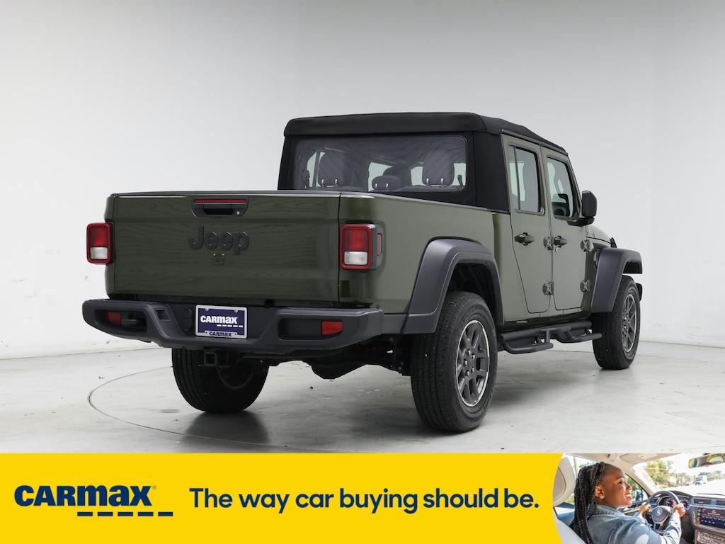 used 2024 Jeep Gladiator car, priced at $33,998