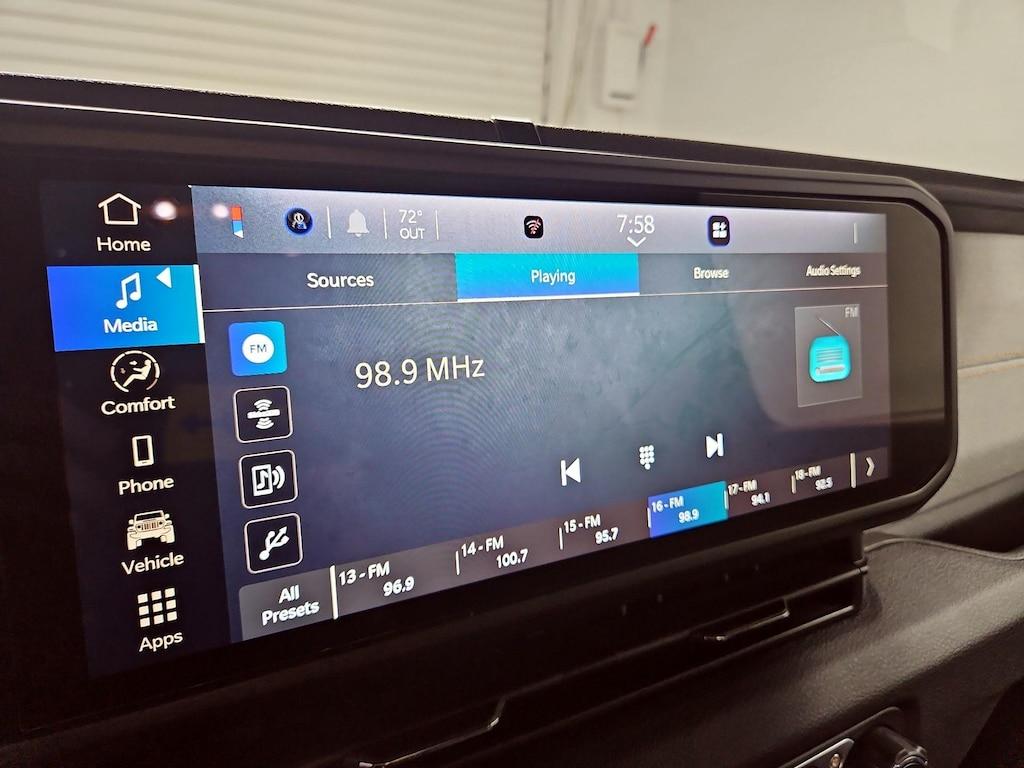 used 2024 Jeep Gladiator car, priced at $33,998