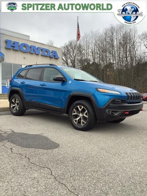 used 2017 Jeep Cherokee car, priced at $12,999