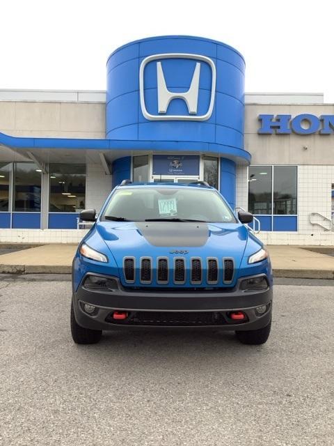 used 2017 Jeep Cherokee car, priced at $12,999