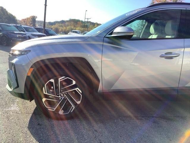 used 2025 Hyundai Tucson car, priced at $33,000