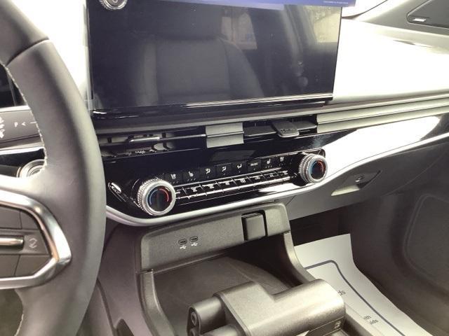 used 2025 Honda Prologue car, priced at $35,000
