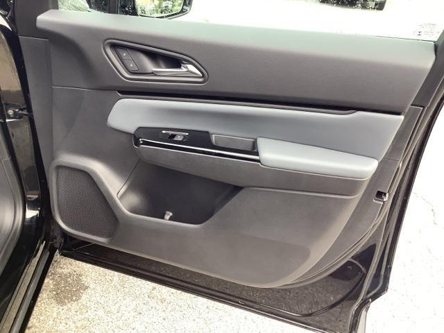 used 2025 Honda Prologue car, priced at $35,000