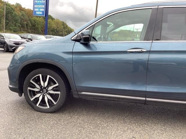 used 2021 Honda Pilot car, priced at $27,000