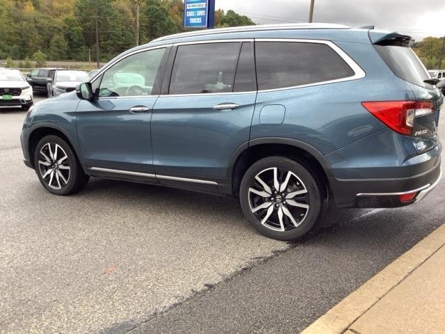 used 2021 Honda Pilot car, priced at $27,000