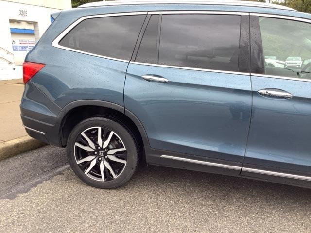used 2021 Honda Pilot car, priced at $27,000