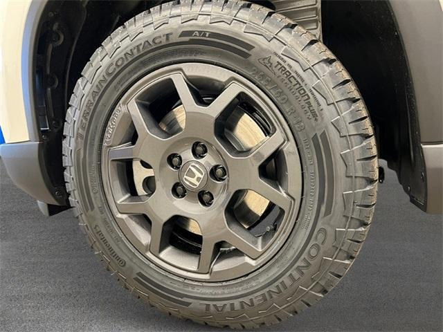 new 2025 Honda Pilot car, priced at $49,350