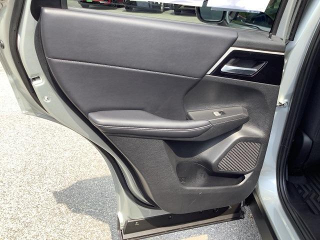 used 2024 Mitsubishi Outlander car, priced at $28,000