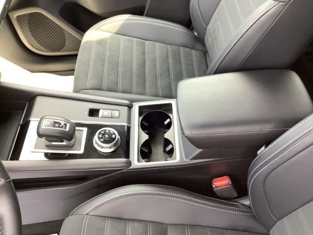 used 2024 Mitsubishi Outlander car, priced at $28,000
