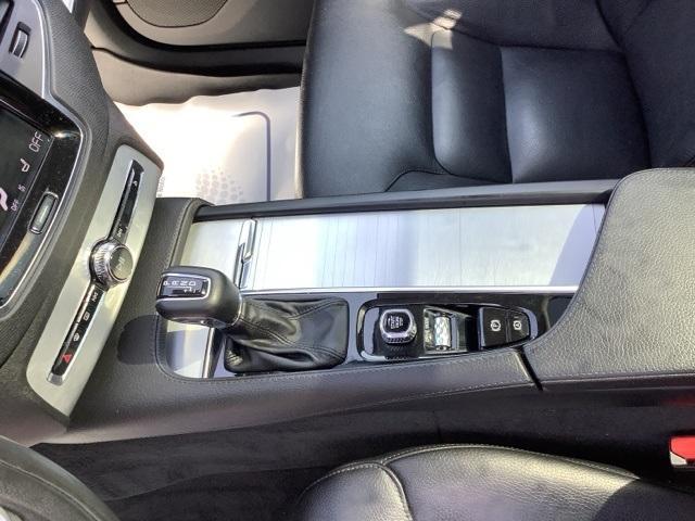 used 2018 Volvo XC90 car, priced at $21,000