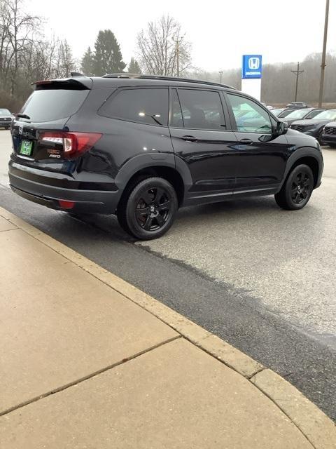 used 2022 Honda Pilot car, priced at $33,999