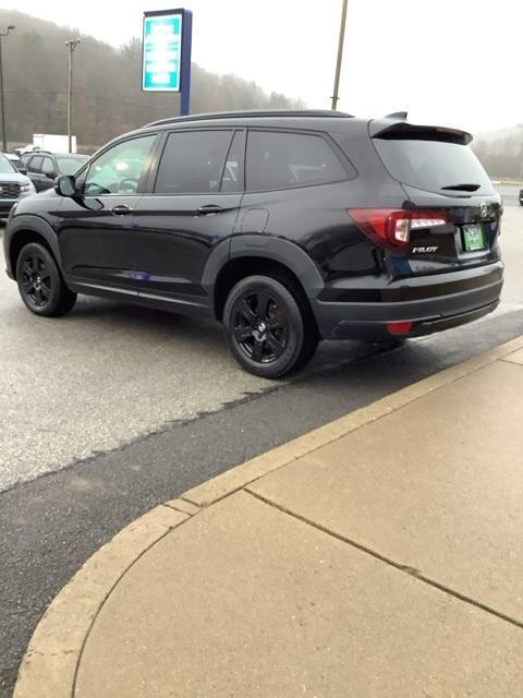 used 2022 Honda Pilot car, priced at $33,999