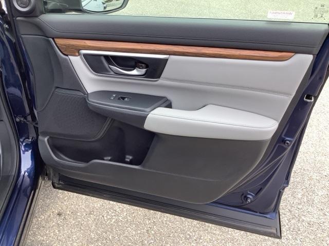 used 2022 Honda CR-V Hybrid car, priced at $32,000