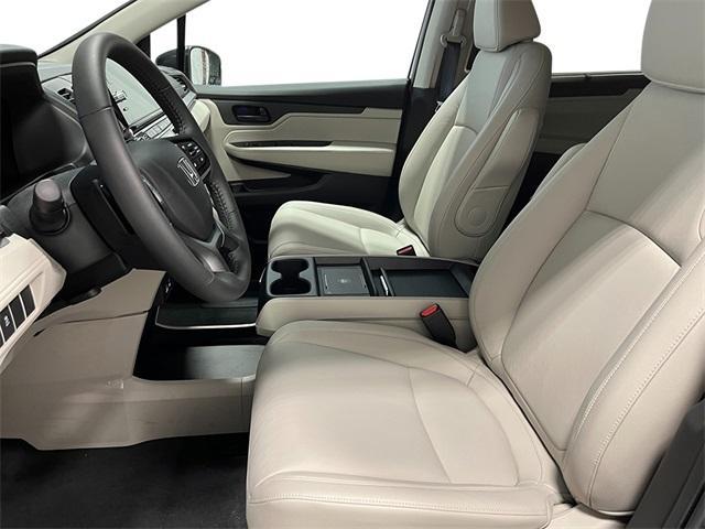 new 2026 Honda Odyssey car, priced at $43,290