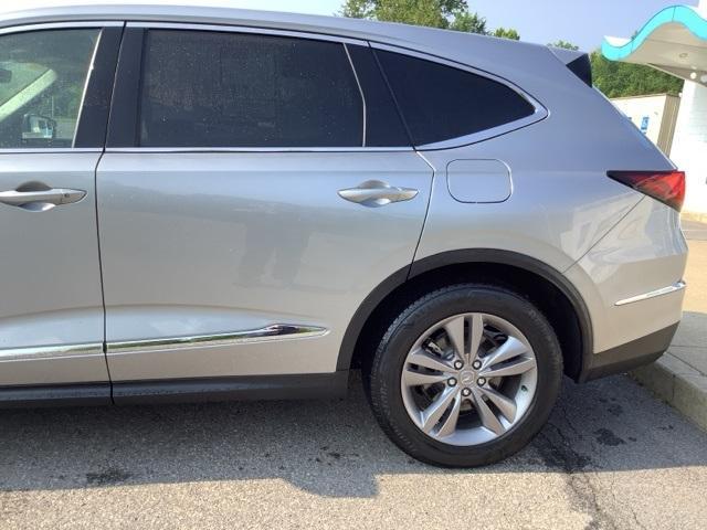 used 2022 Acura MDX car, priced at $36,300