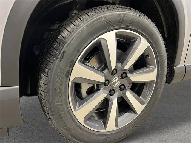 new 2025 Honda Pilot car, priced at $54,575
