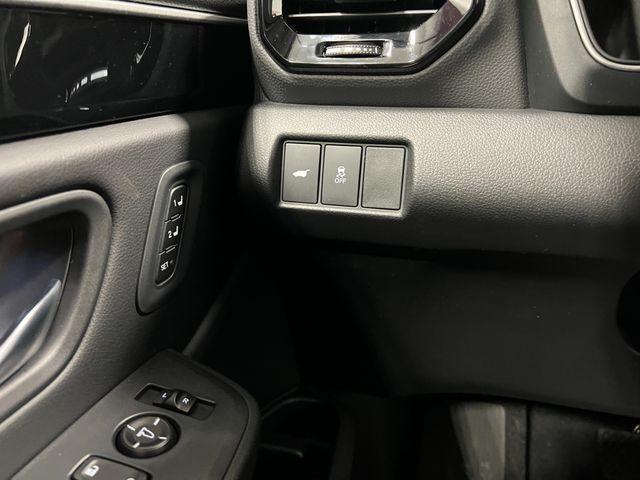 new 2025 Honda Pilot car, priced at $48,550