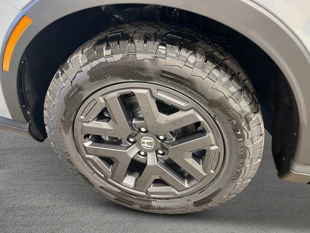 new 2026 Honda CR-V Hybrid car, priced at $40,705