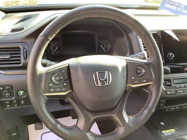 used 2025 Honda Passport car, priced at $42,000