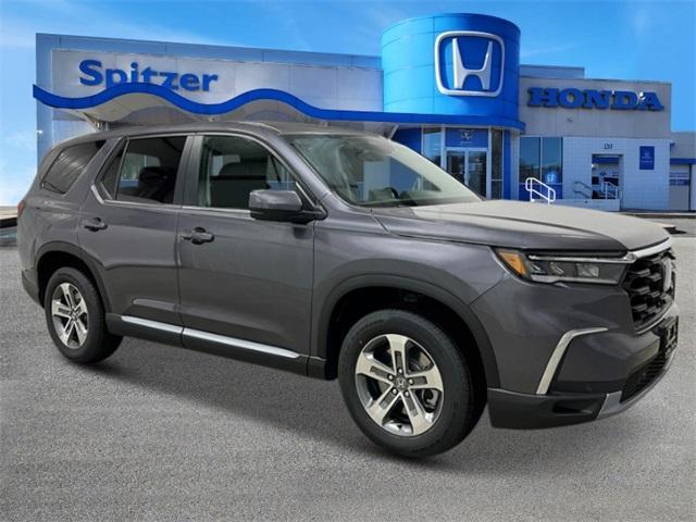 new 2025 Honda Pilot car, priced at $47,095
