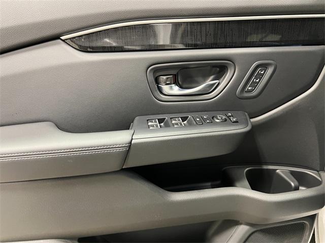 new 2025 Honda Pilot car, priced at $52,485