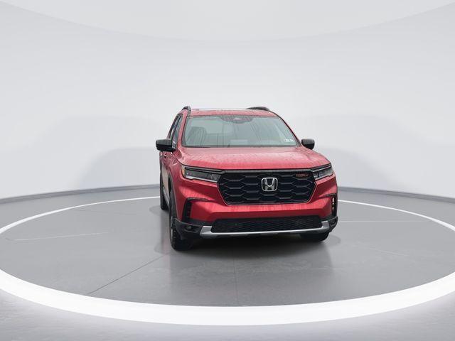 new 2025 Honda Pilot car, priced at $48,805