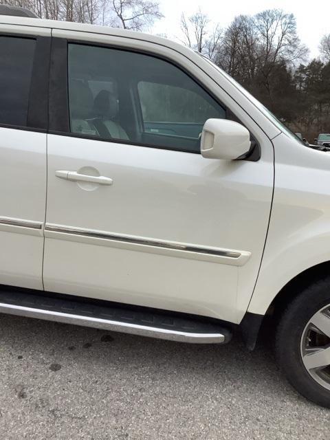 used 2014 Honda Pilot car, priced at $12,999