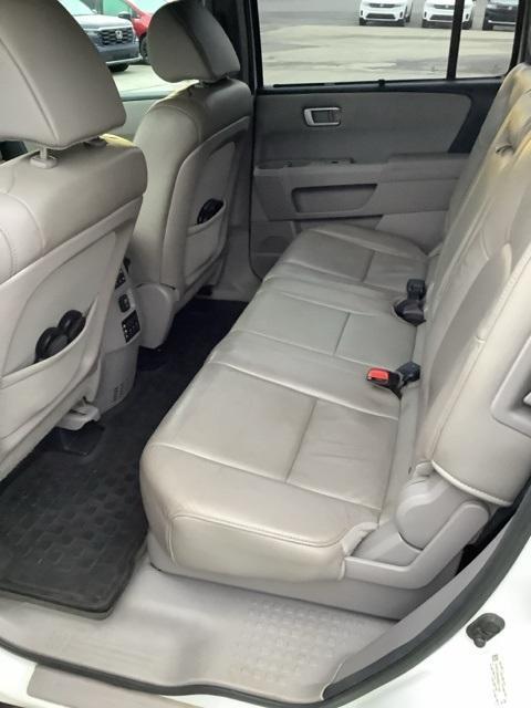 used 2014 Honda Pilot car, priced at $12,999