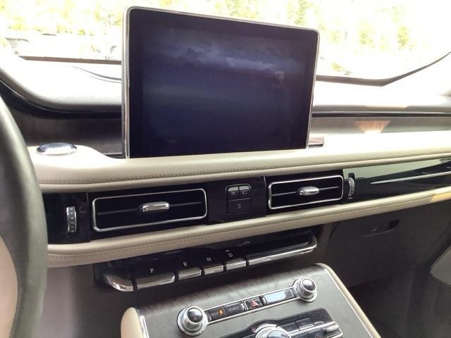 used 2022 Lincoln Aviator car, priced at $43,500