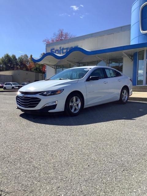 used 2020 Chevrolet Malibu car, priced at $15,499